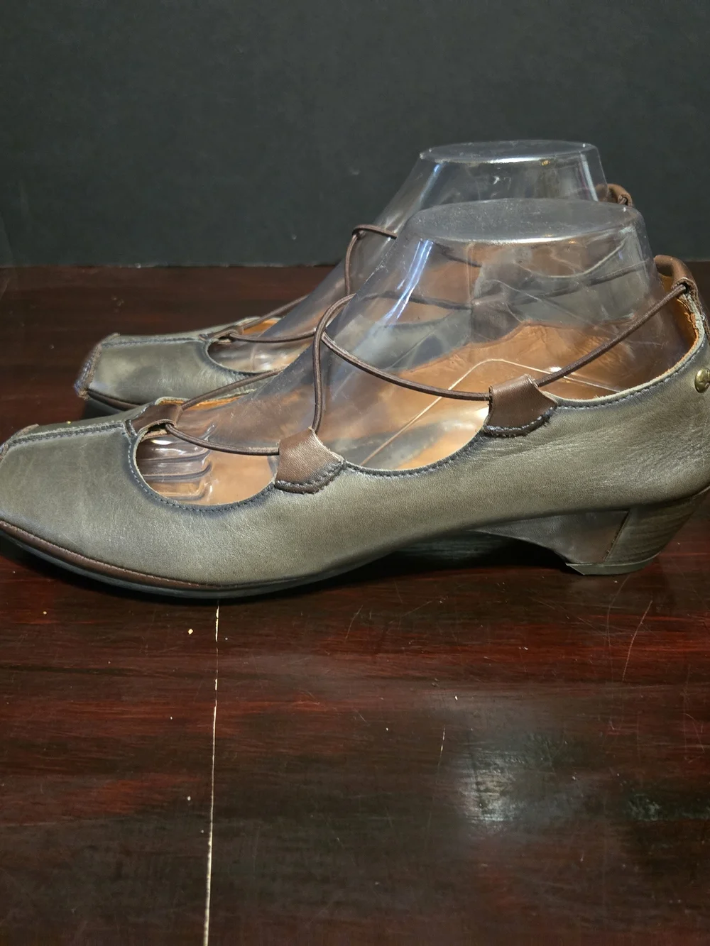 PIKOLINOS elegant slip